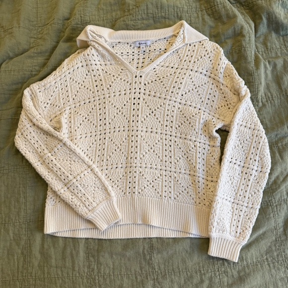 Reitmans | women's xsmall Cream V-Neck Sweater with collar - Picture 1 of 5